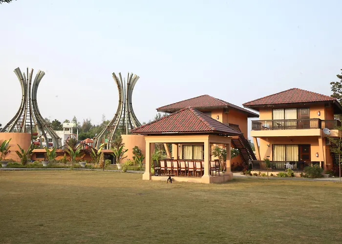 The Pench International